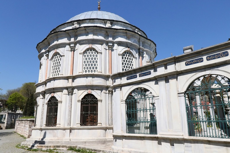 Mihrişah Valide Sultan Külliyesi Eyüp'ün en önemli yapı topluluklarından biridir. Bu külliye özellikle III. Selim döneminin karakteristik eserlerindendir